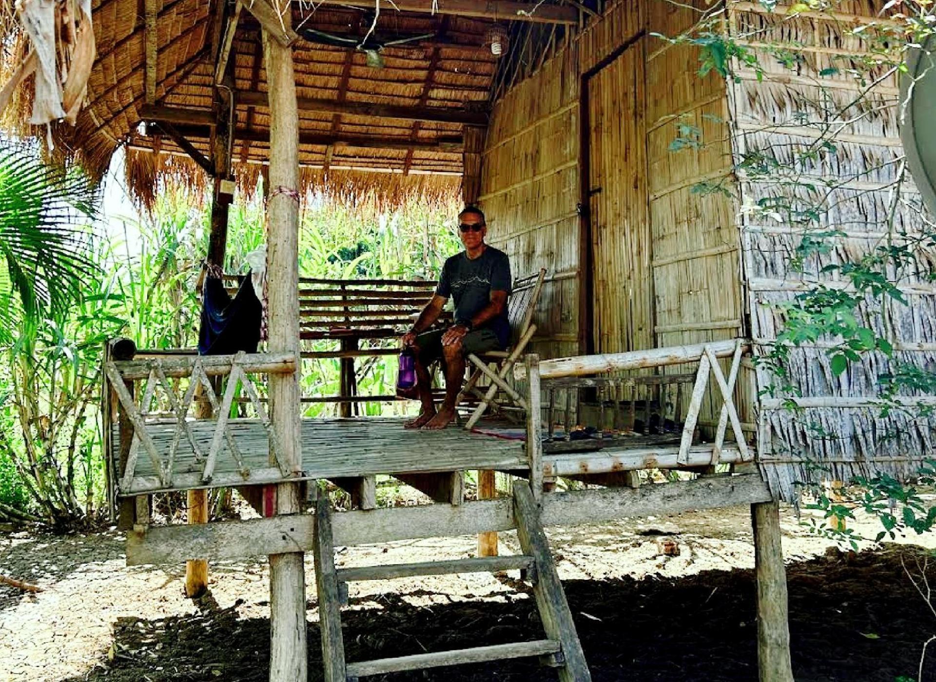 Family Batcave Homestay Батамбанг Екстериор снимка